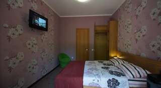 Гостиница Guest House Morskoy Briz Геленджик Стандартный двухместный номер с 1 кроватью-1